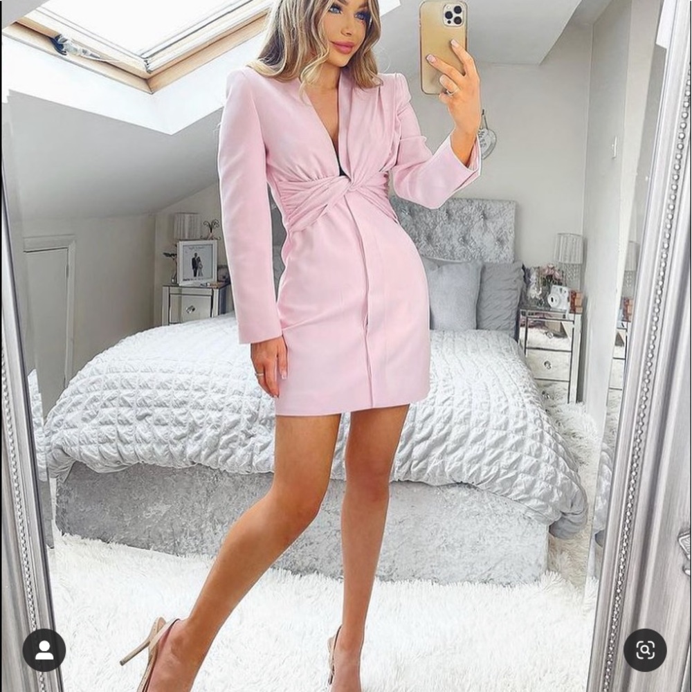 Zara bloggers fave draped pink blazer style dress